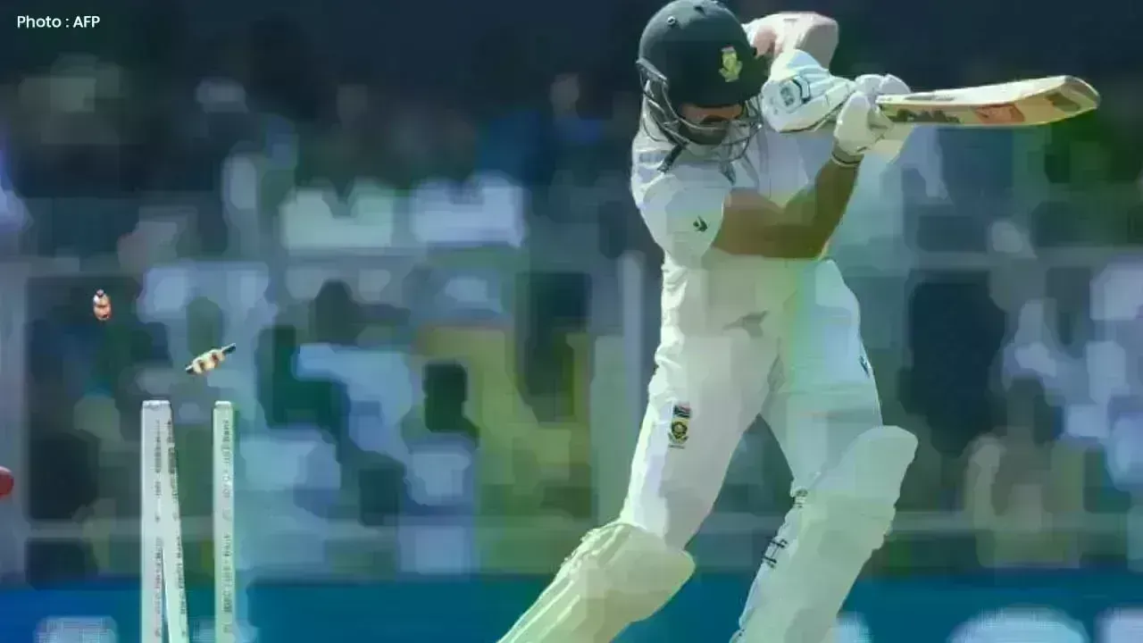 Kuldeep Yadav Leads India’s Resurgence Against South Africa on Day 1