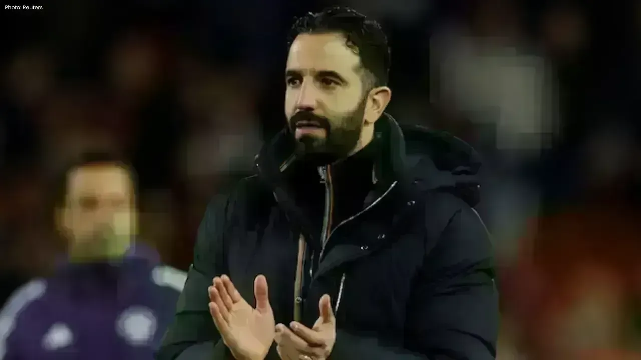 Man United's Amorim Discusses Mainoo and Zirkzee's Transfer Aspirations