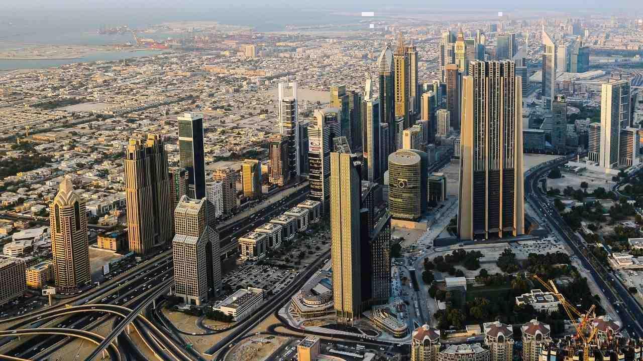 Gulf States Reopen Skies After Iran Airstrikes Disrupt Travel