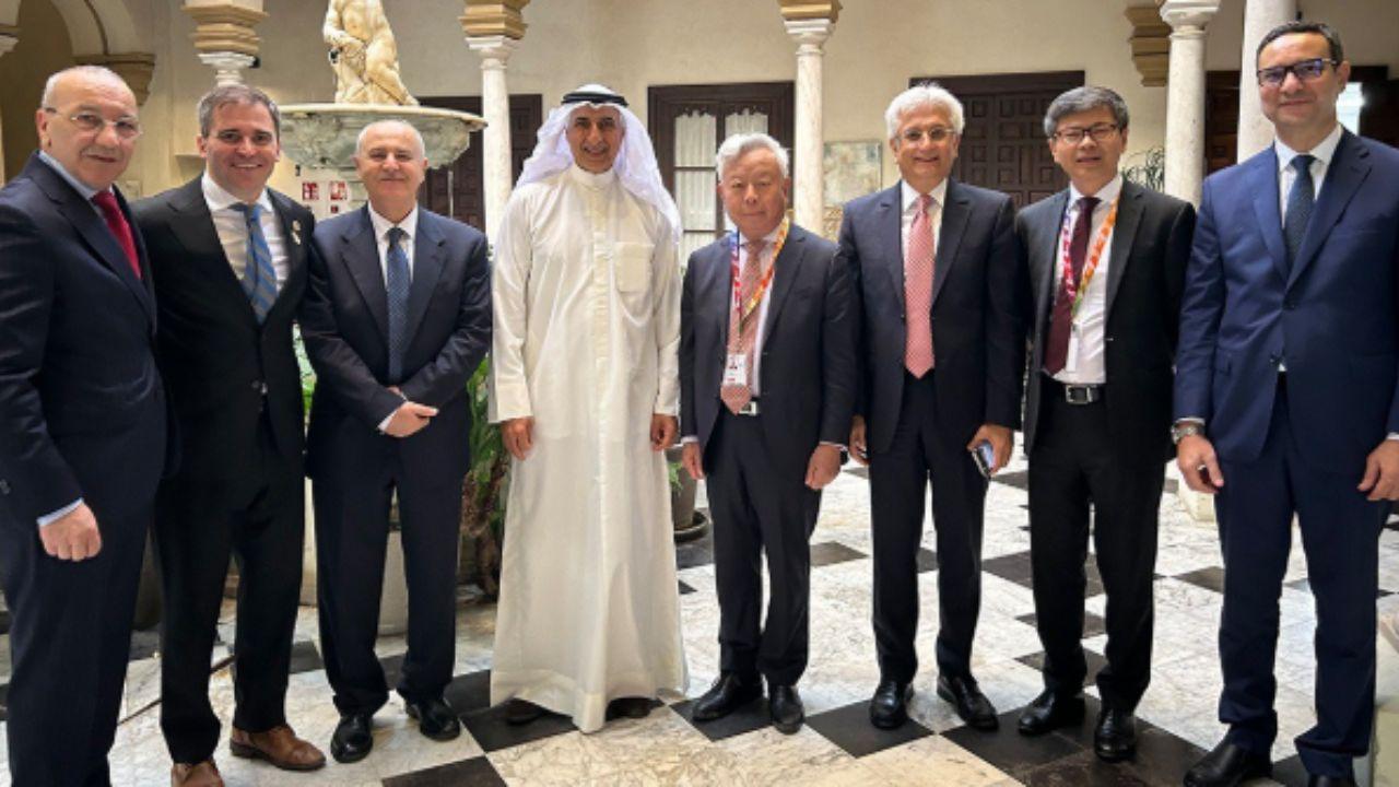 AIIB and Arab Fund Sign Deal to Support Infrastructure