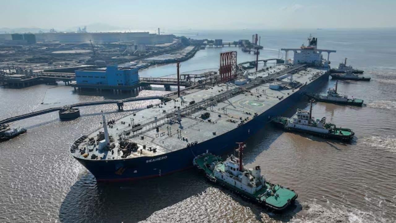 Saudi Arabia to Send More Oil to China in August 2025