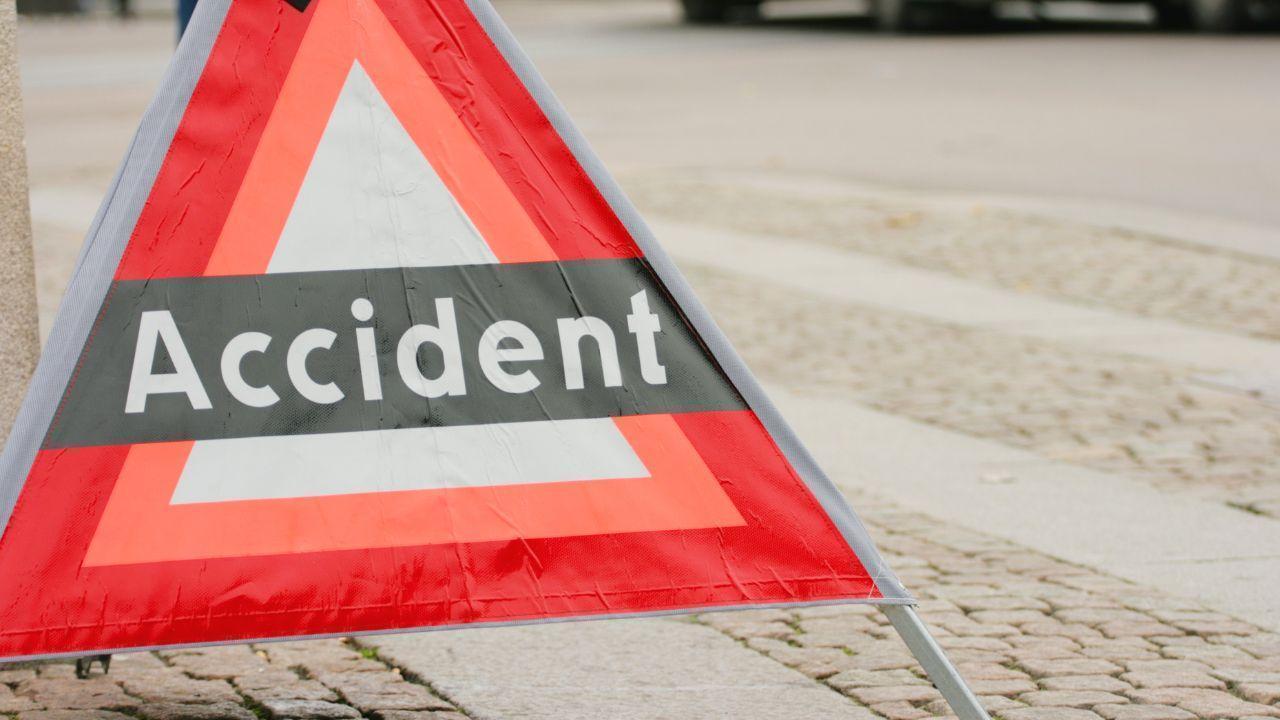 5 People Die, 11 Hurt in Car Accident on Oman Road