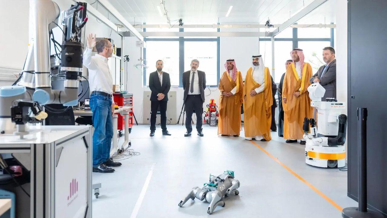 Saudi Minister Discusses AI, Space, and Data Tech Partnerships