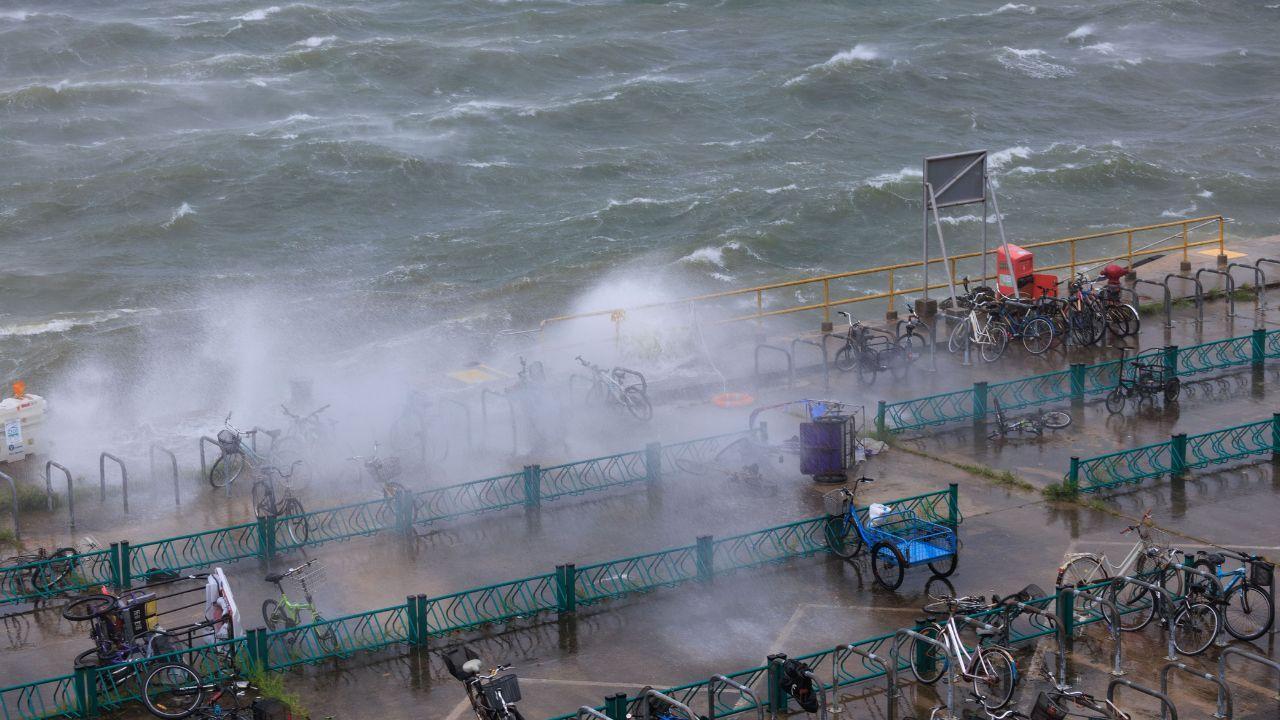 Typhoon Wipha Leaves Hong Kong, Cyclone Warnings Cancelled