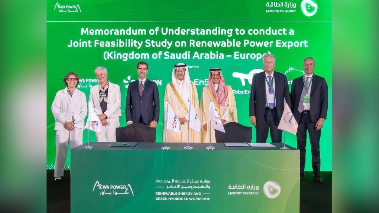 Saudi Arabia Signs Deals to Export Green Energy to Europe