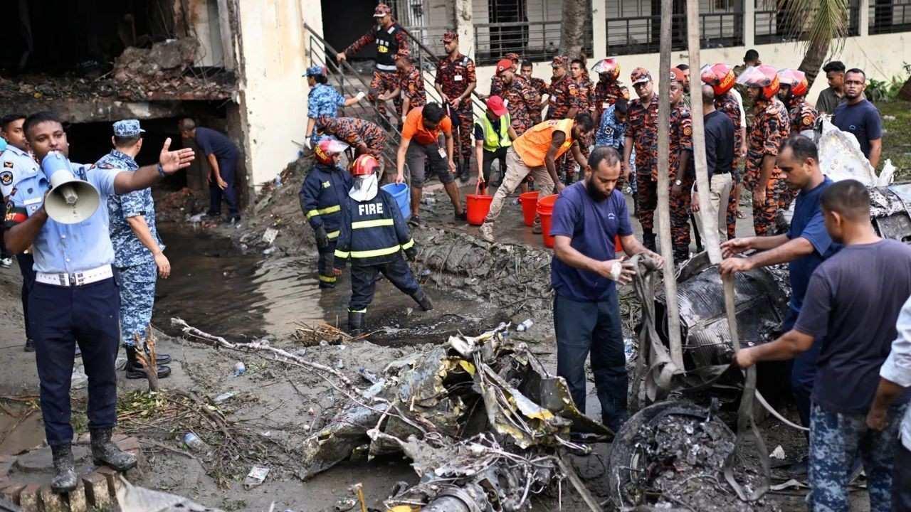 Air Force Jet Hits School in Dhaka, 27 Killed, 160 Injured