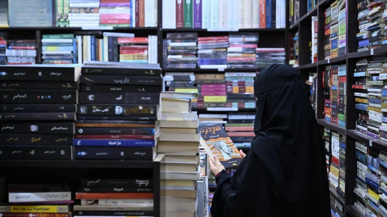 Jeddah Libraries Promote Reading Through Used Book Culture