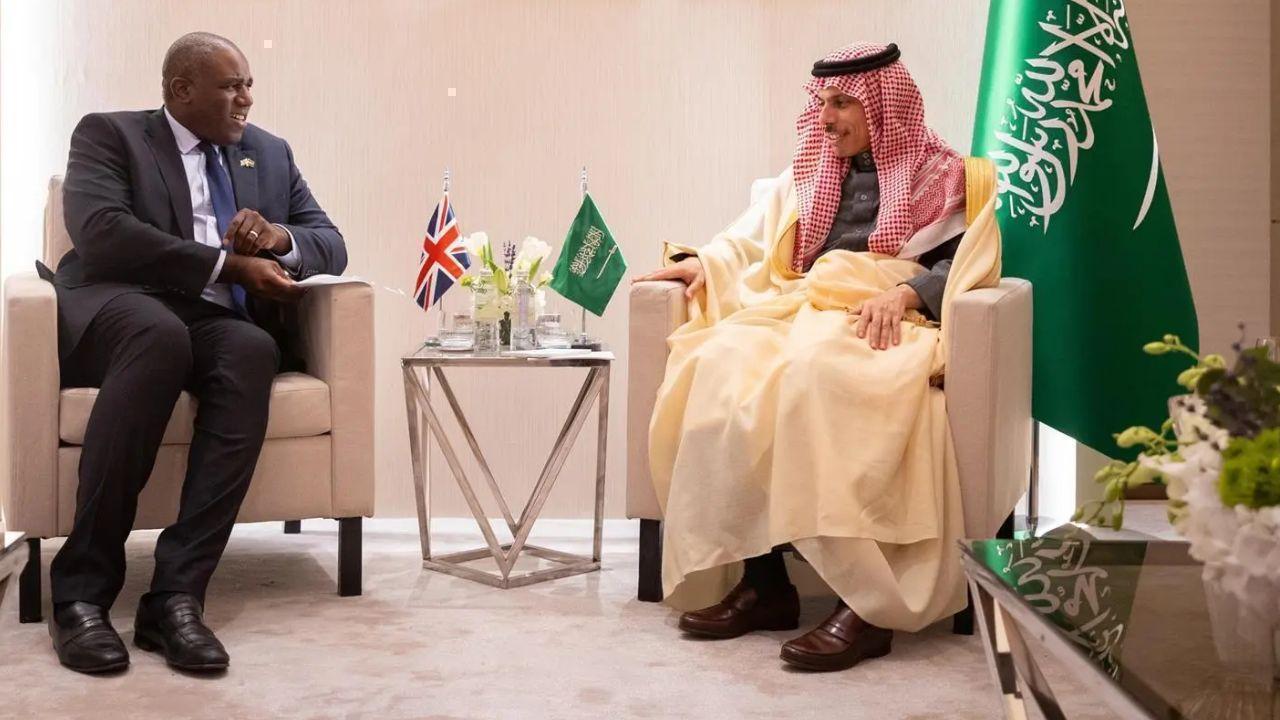 Saudi Foreign Minister Meets UK Secretary to Boost Cooperation