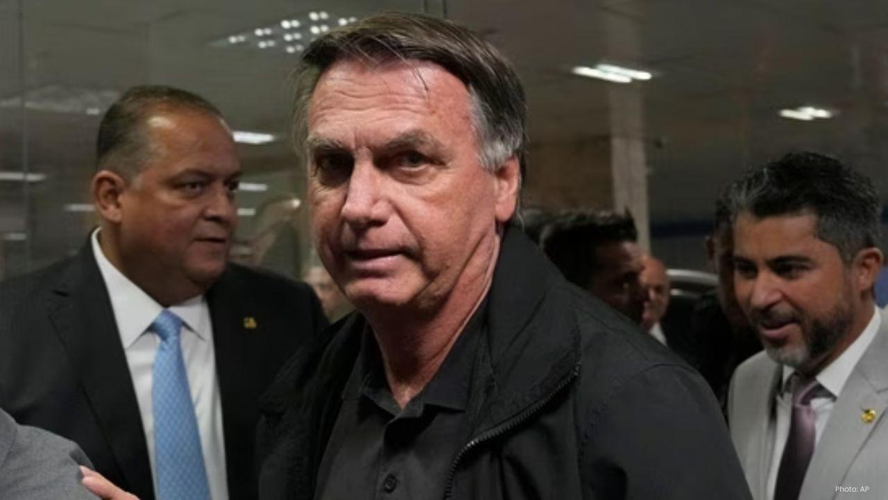 Brazil Court Orders House Arrest for Ex-President Bolsonaro