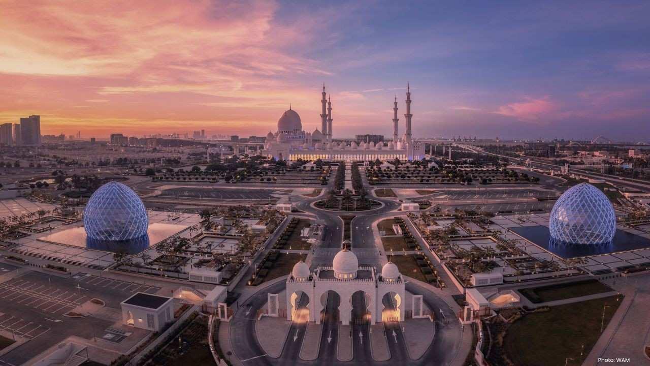 Sheikh Zayed Grand Mosque Is One of Top 10 World Landmarks
