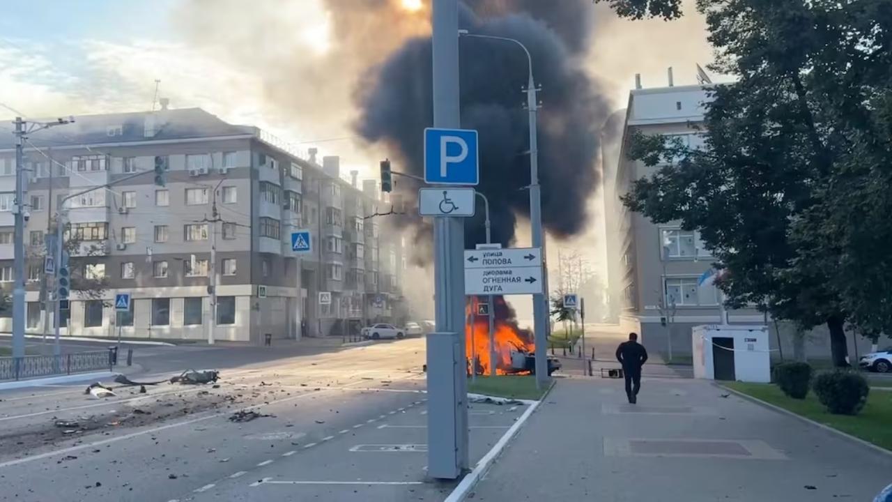 Drone Strikes Injure 16 in Two Russian Cities