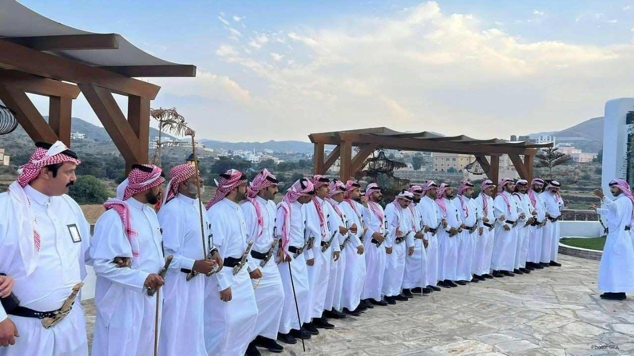 Al-Qazoou’i Dance Shows Saudi Arabia’s Traditional Folk Culture