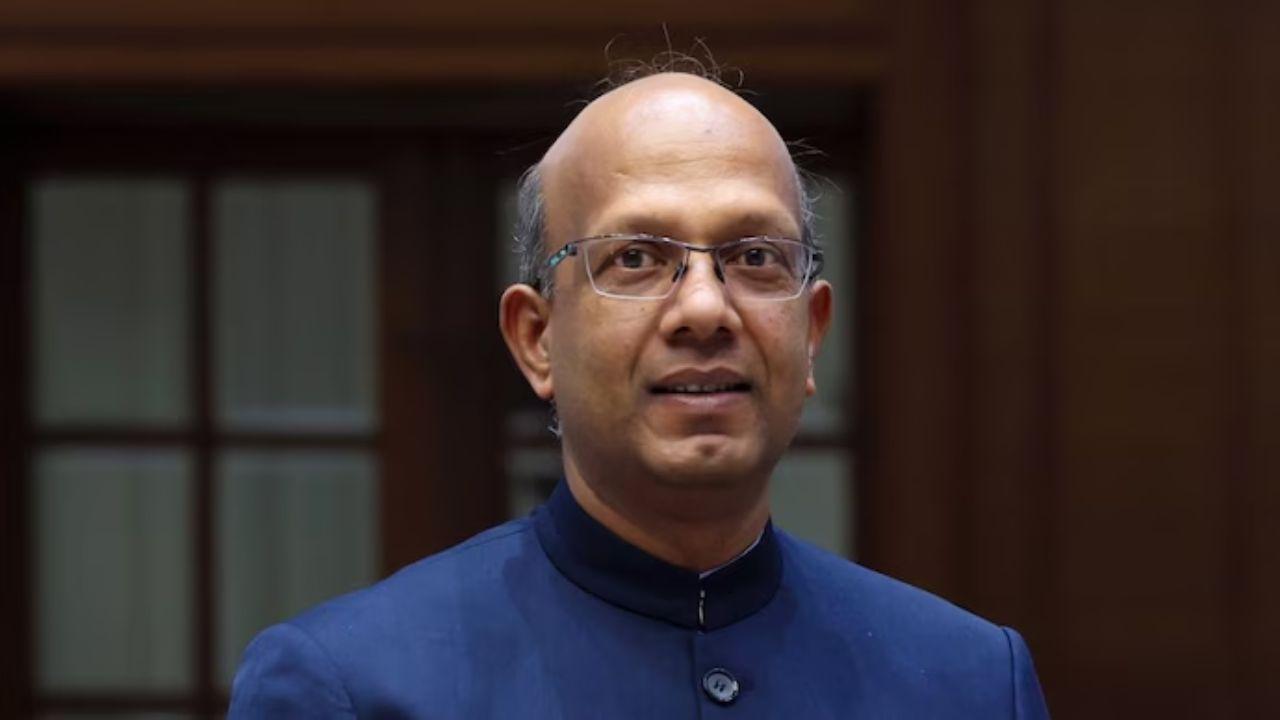 India defends Russian oil imports calls US tariffs unfair