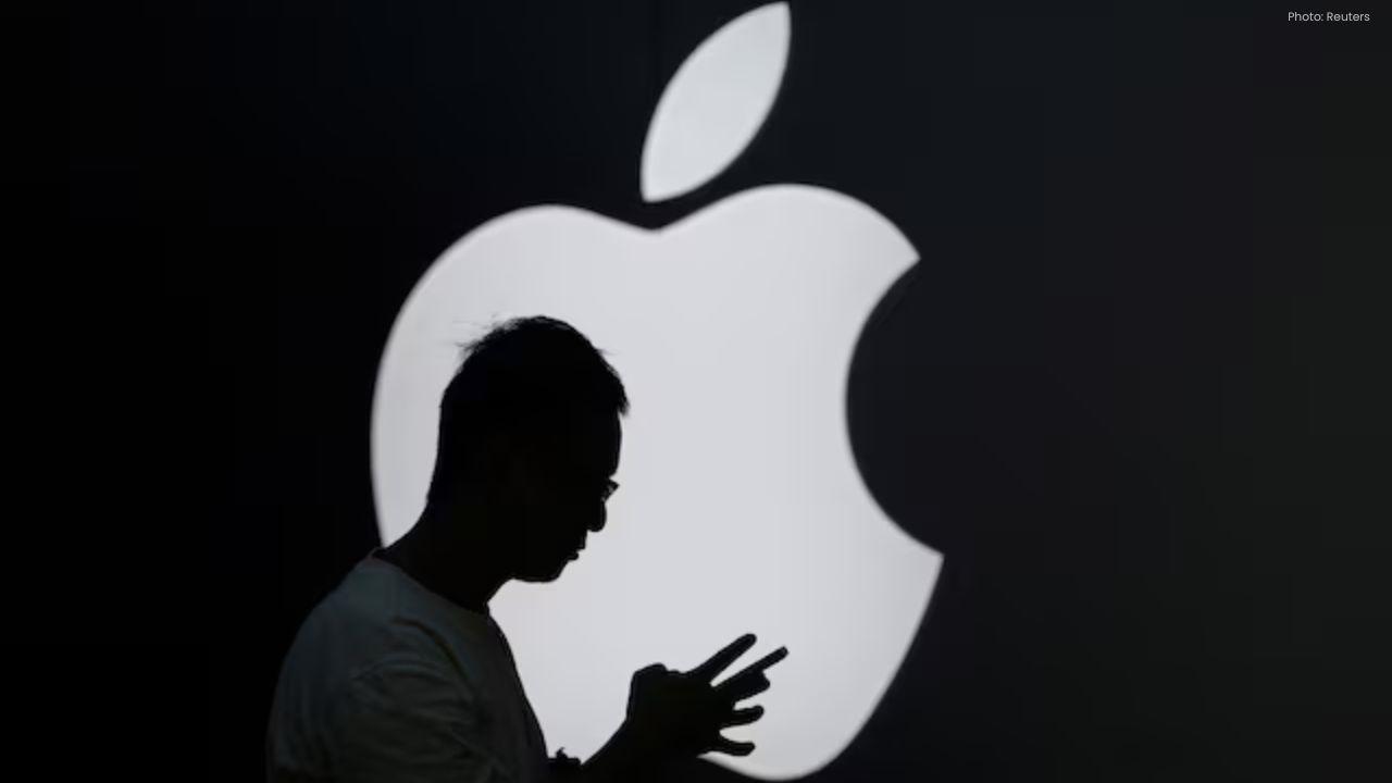Apple Faces Lawsuit As AI Copyright Disputes Continue To Grow