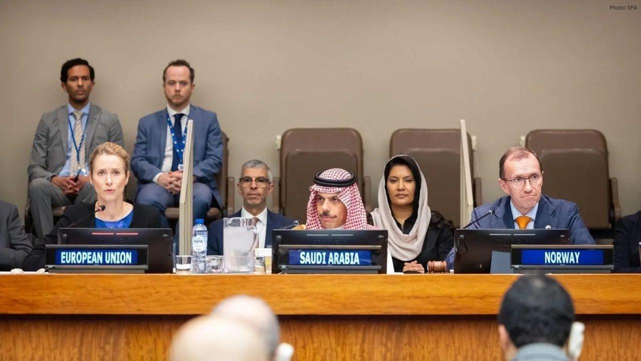 Prince Faisal Chairs Alliance Meeting on Two-State Solution