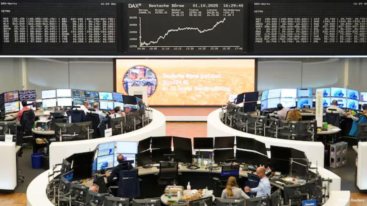 Morning Bid: Darkness Falls on Weak US Jobs Market