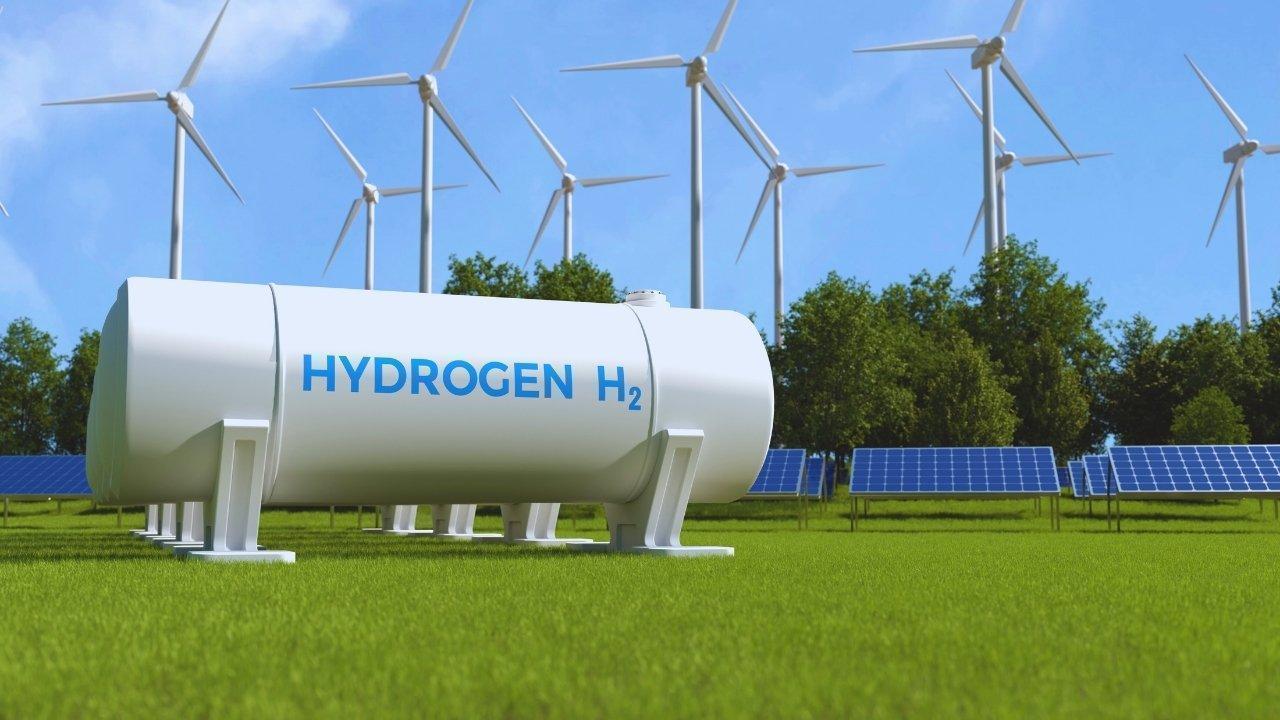 Powering the Future: How Scalable Is Green Hydrogen by 2030?