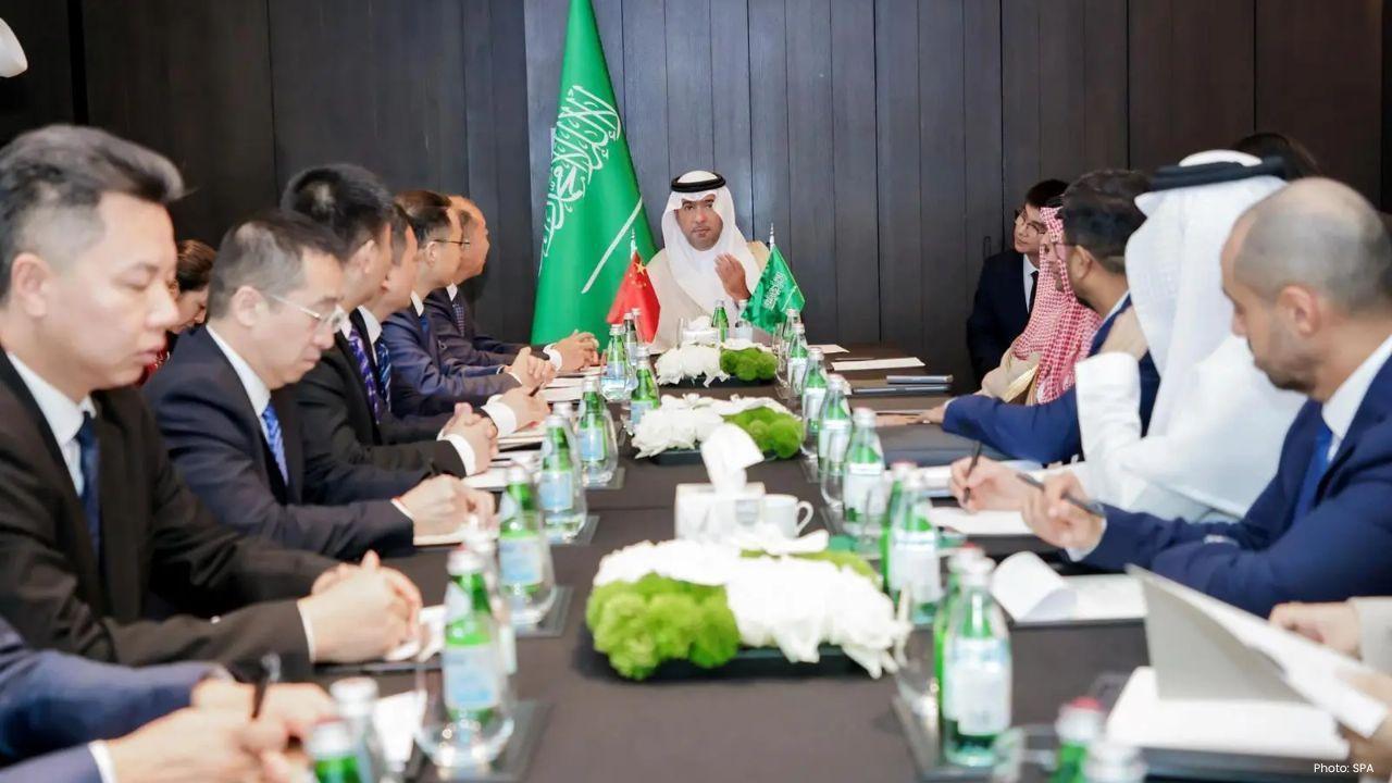 Saudi Minister Boosts Housing Ties with China for 2030 Goals