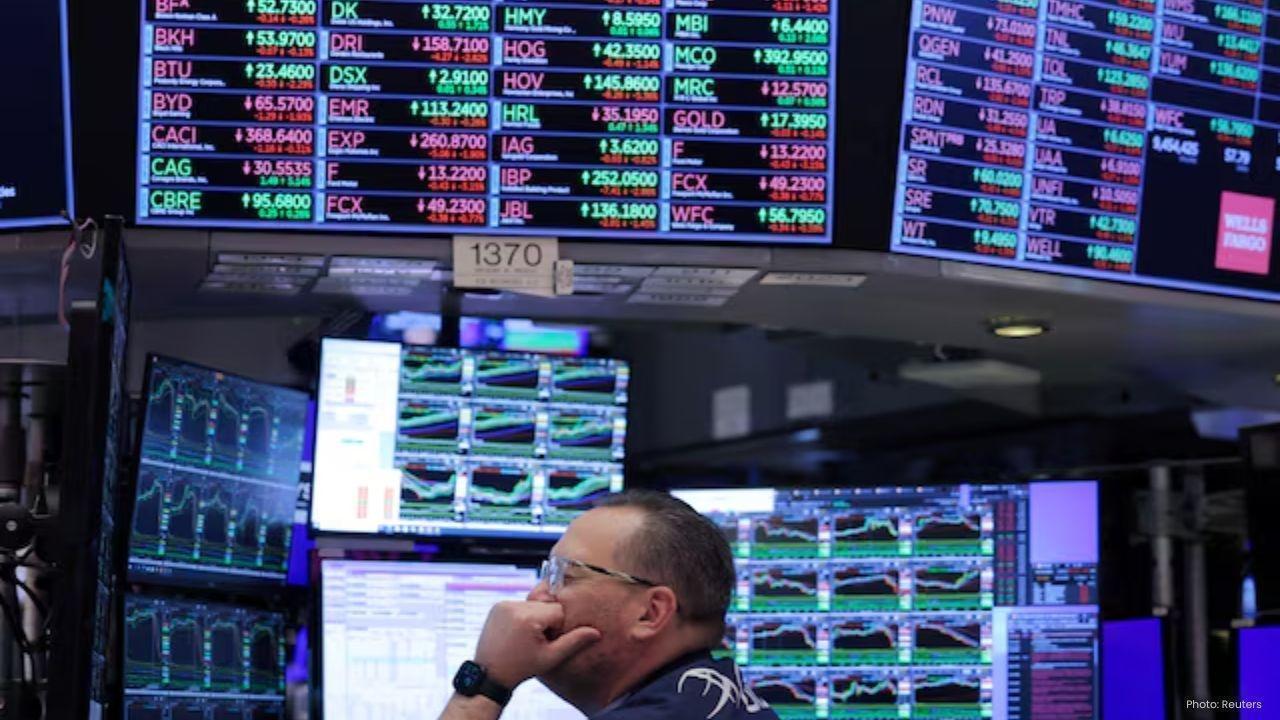 U.S. GDP Growth of 3.9% Raises Concerns Amid Shutdown