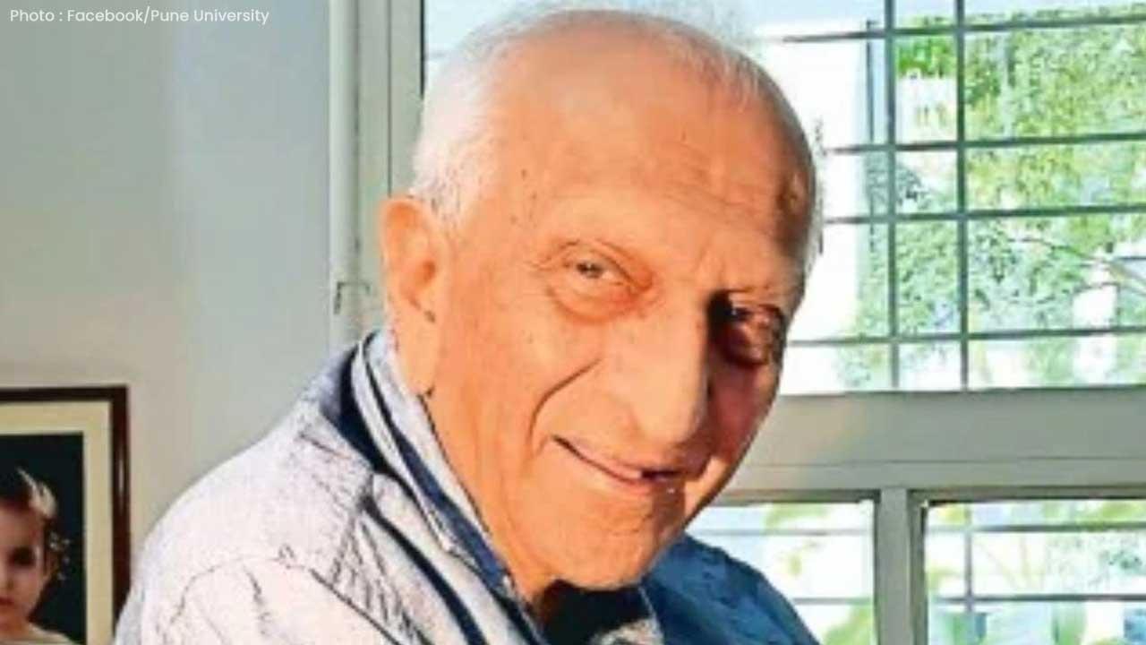 Eminent Indian Space Pioneer Dr. E.V. Chitnis Passes Away at 100 Eminent Indian Space Pioneer Dr. E.V. Chitnis Passes Away at 100
