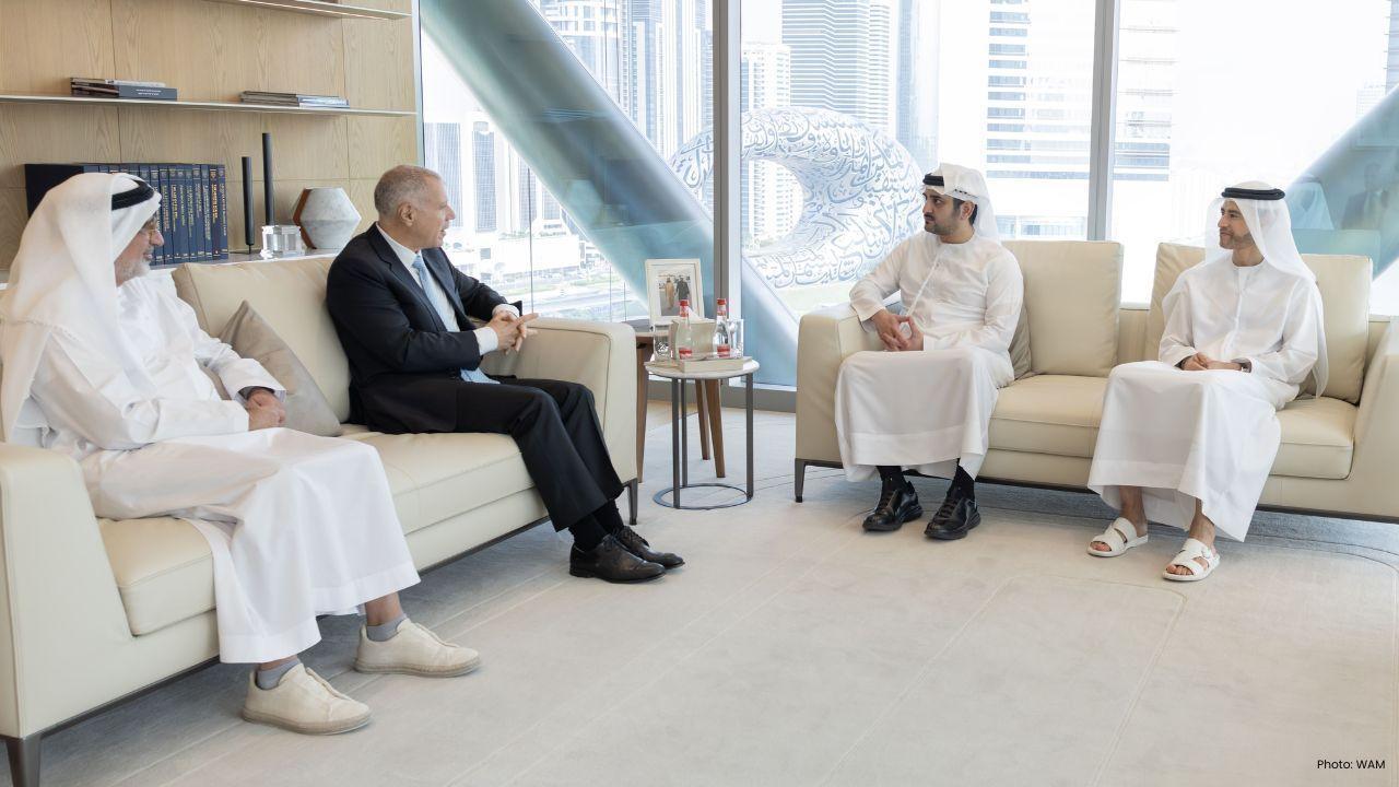 Sheikh Maktoum Meets HSBC CEO to Boost Financial Ties Sheikh Maktoum Meets HSBC CEO to Boost Financial Ties