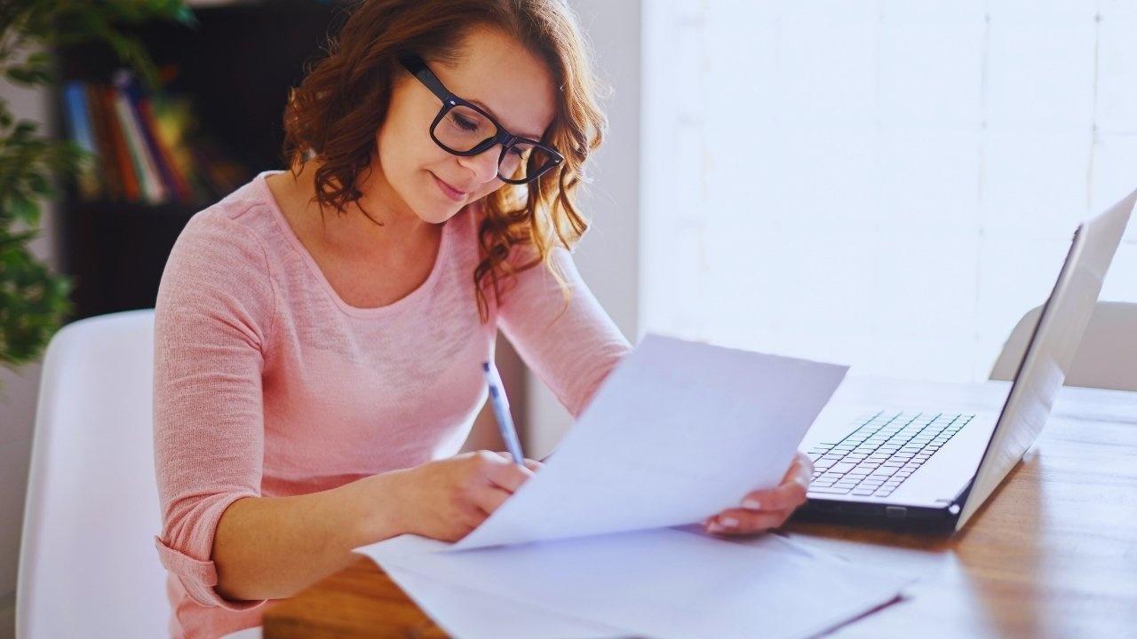 2025 Content Playbook: Aligning Sentiment, Tech and Policy for Timely Articles