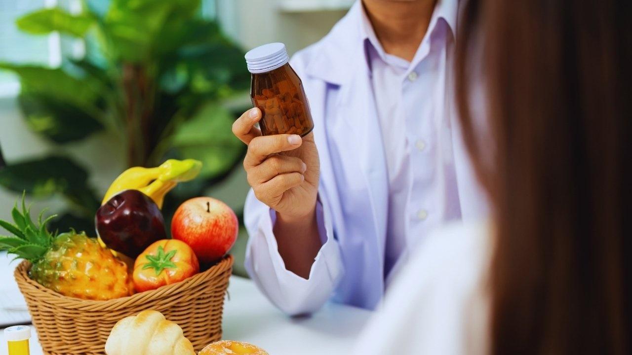 Nutrition Fads and Evidence: What Headlines Overlook