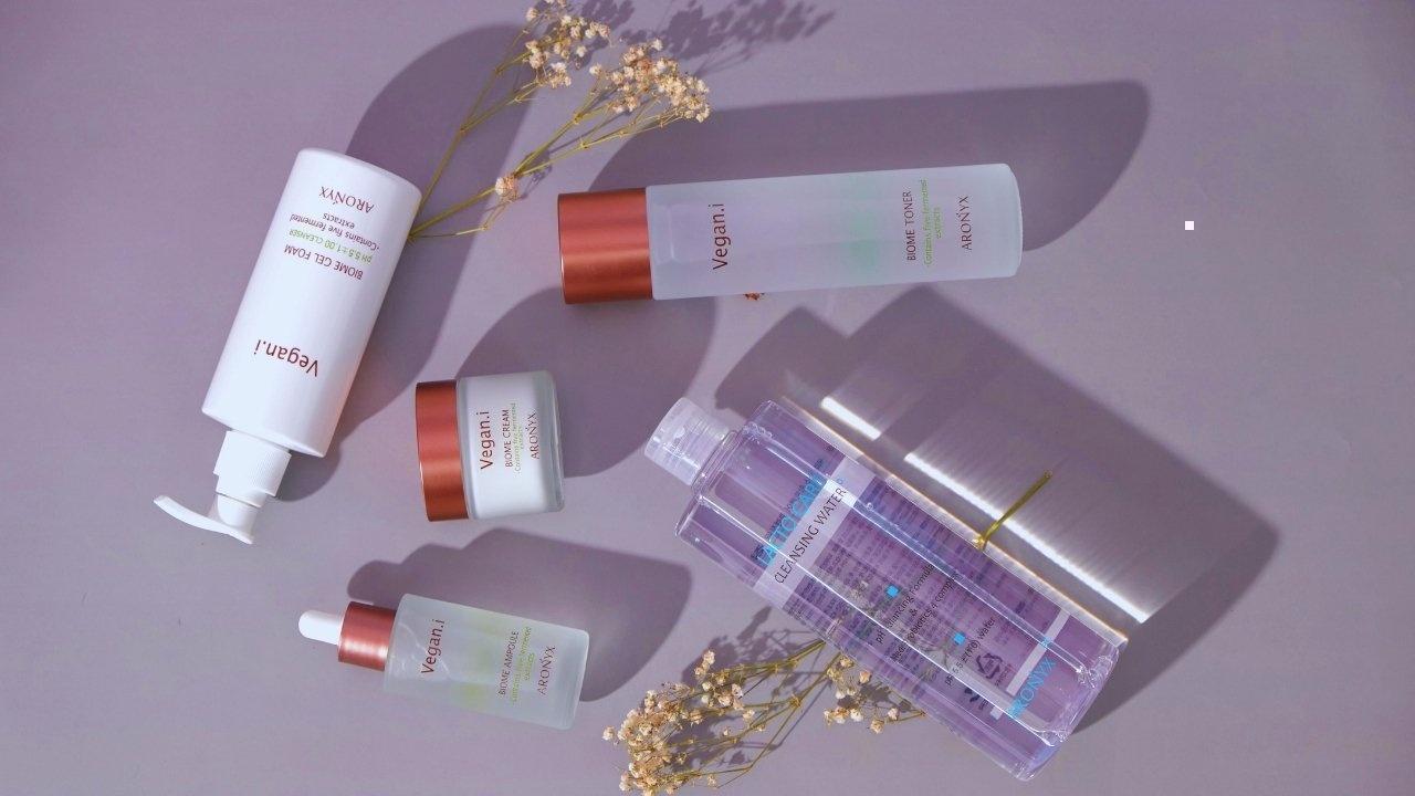 Minimalist Skincare in 2025: Simpler Routines, Healthier Skin