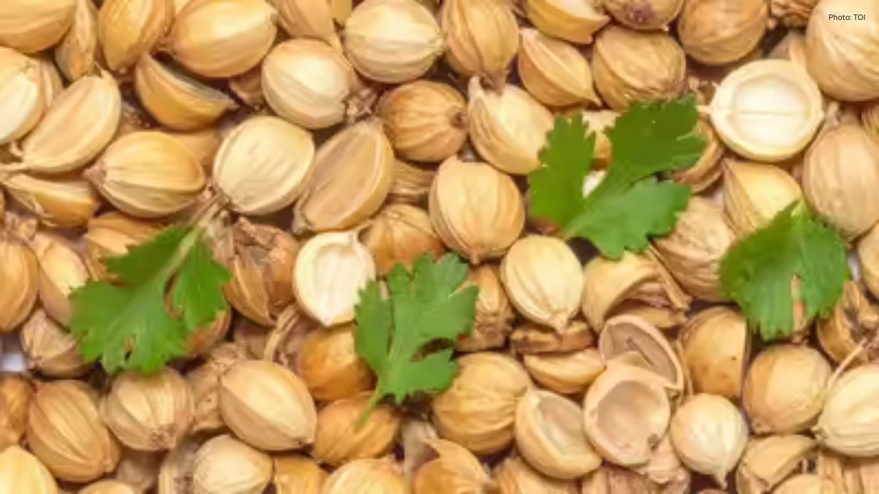 Coriander Seed Water: A Natural Solution for Bloating Relief