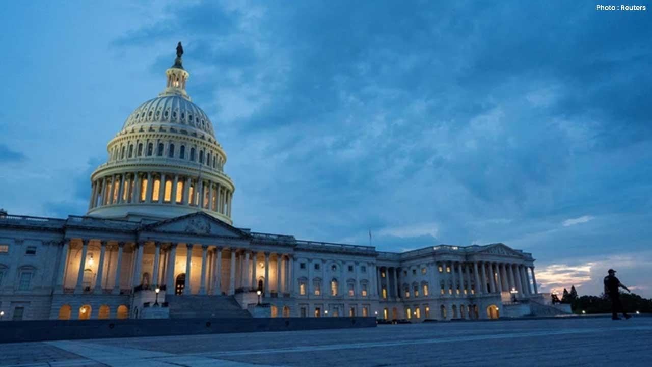 US Senate Approves Funding Bill to Conclude Historic Government Shutdown
