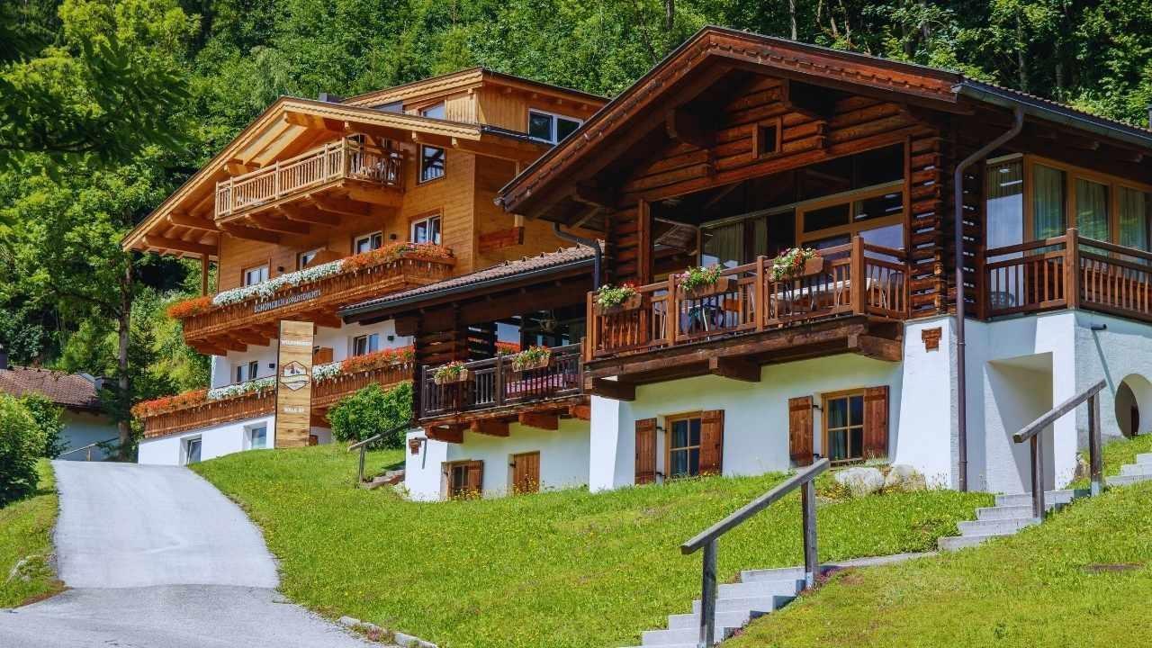 Himalayan Retreats: The Rise of Mountain Village Living for Modern Nomads