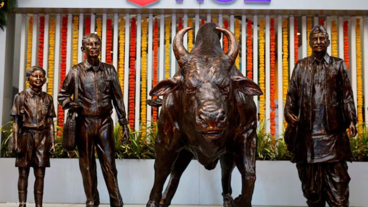 Groww’s IPO Rises 29% on Launch, Achieves $8.9 Billion Valuation