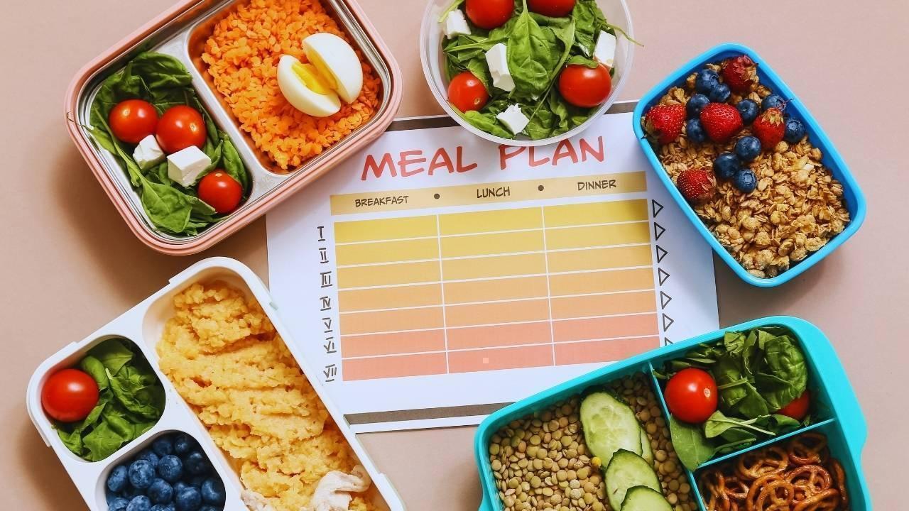 Cost-Effective Meal Plans for a Family of Four