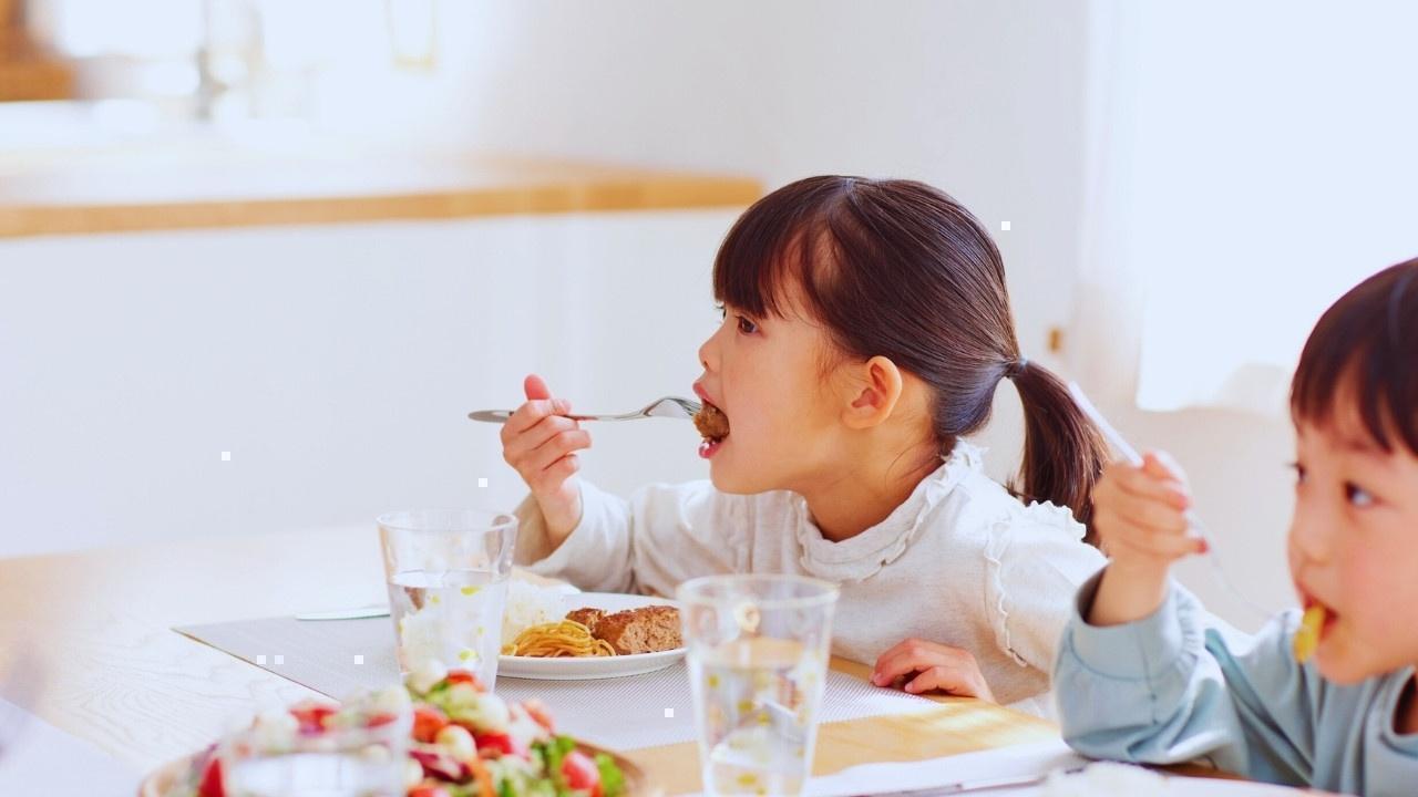 Meals That Delight Both Kids and Adults: Smart Family Dining Tips