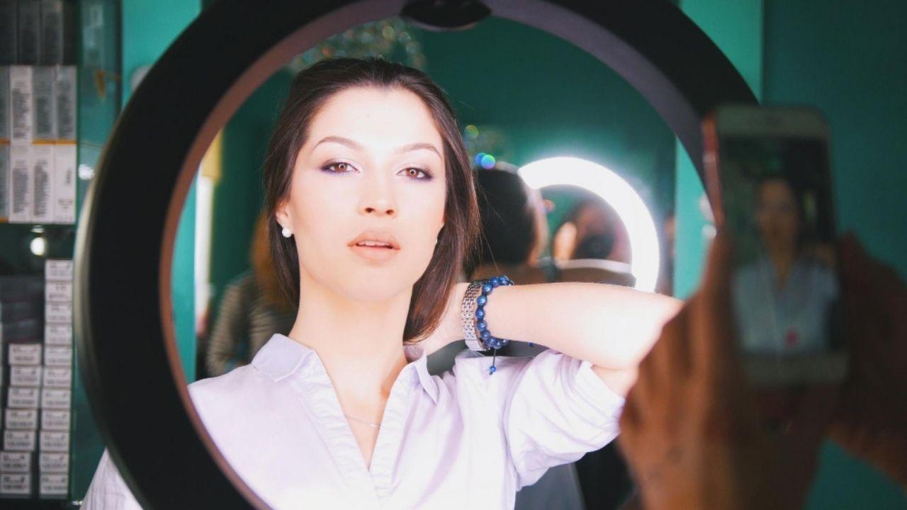 Revolutionizing Skincare: AI Tools Create Tailored Beauty Solutions