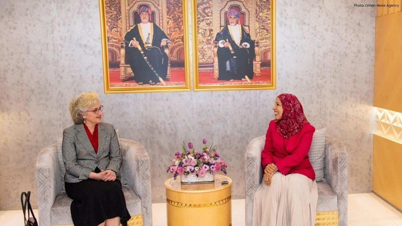 Oman and Lebanon Discuss Cooperation to Enhance Education Sector