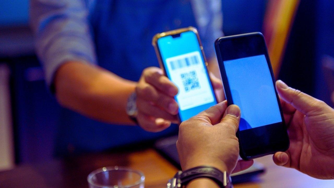 Navigating Daily Life in a Cashless World: Insights from Recent Payment Failures