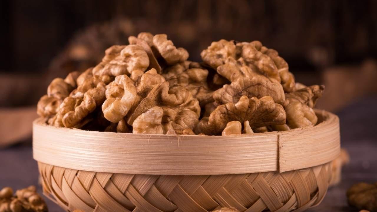 Unlock the Power of Walnuts for Your Mind and Body