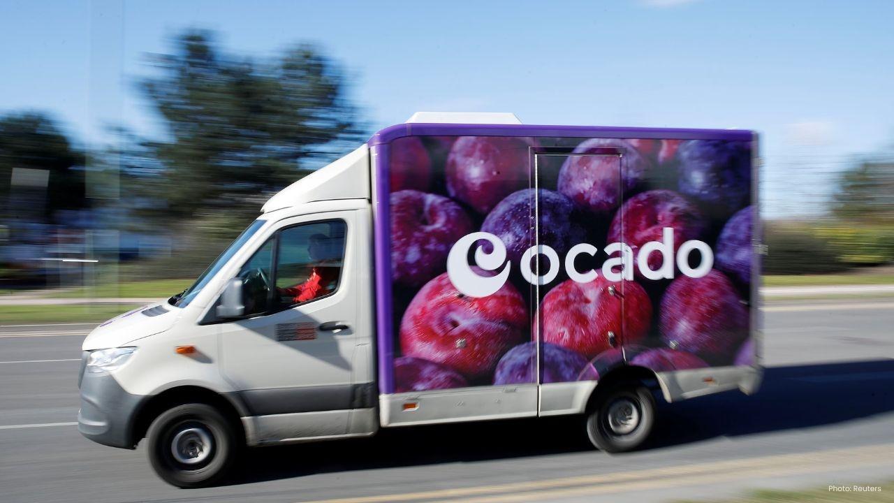 Kroger's Warehouse Shutdowns Impact Ocado's U.S. Growth Ambitions