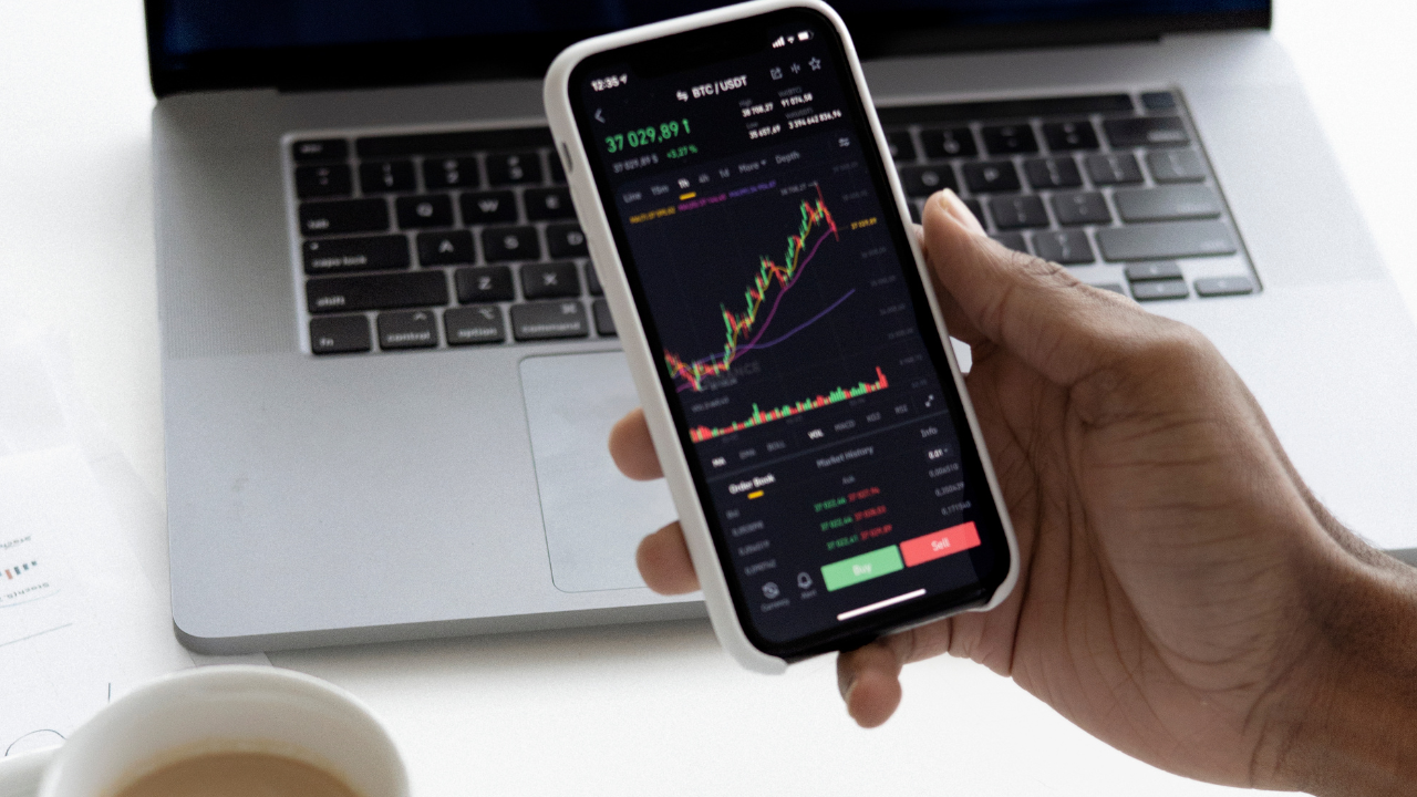 The Power of Compound Interest: A Pathway to Wealth