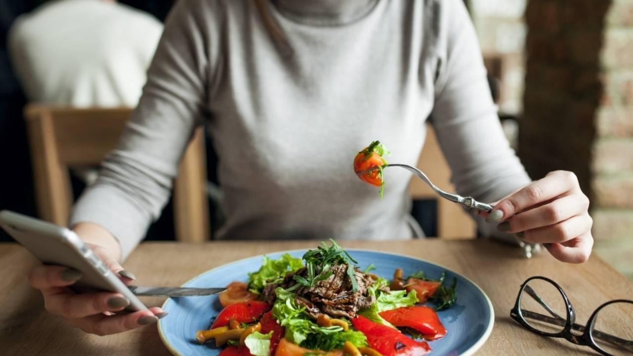 Portion Control for Diabetics: The Essential Dinner Guide for Men & Women