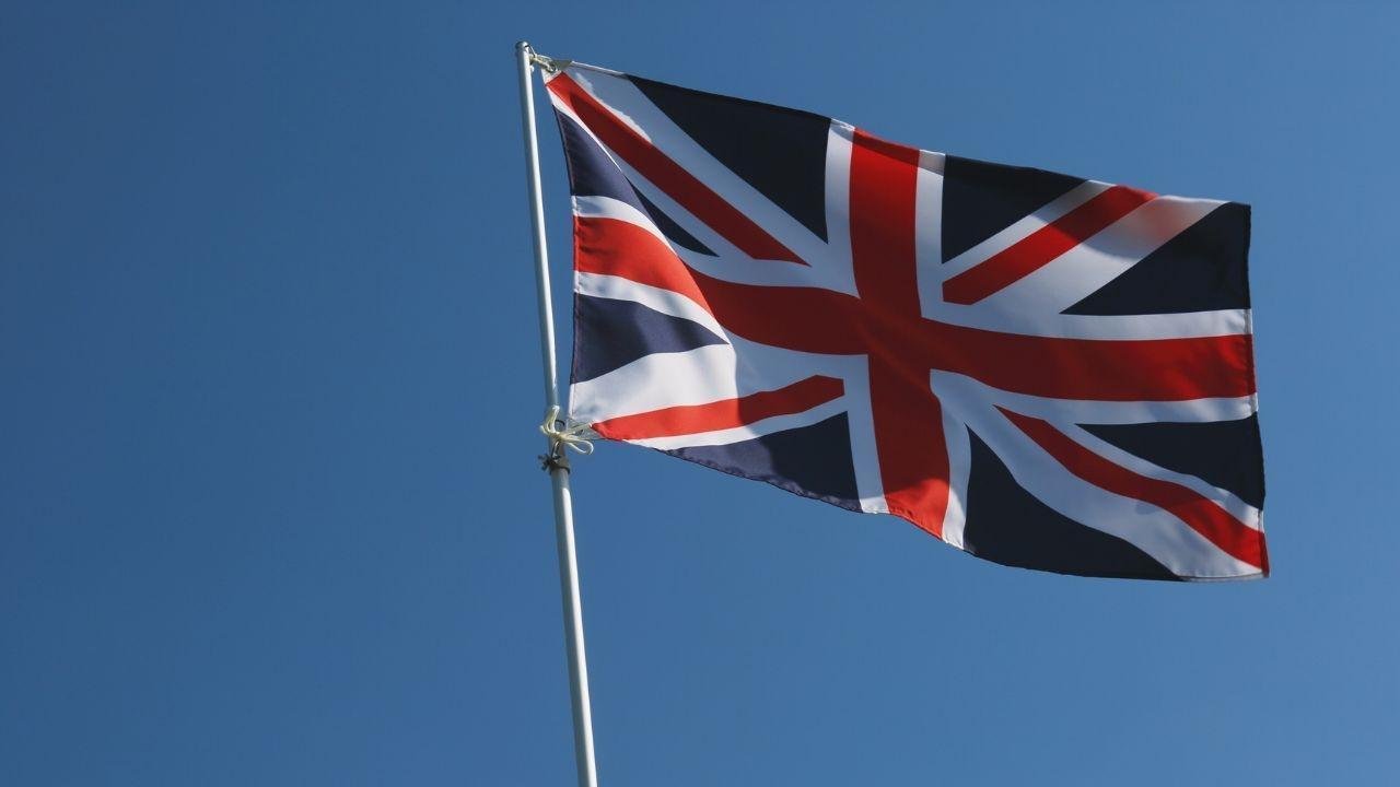 UK's Fiscal Strain Intensifies with Borrowing Surpassing Expectations