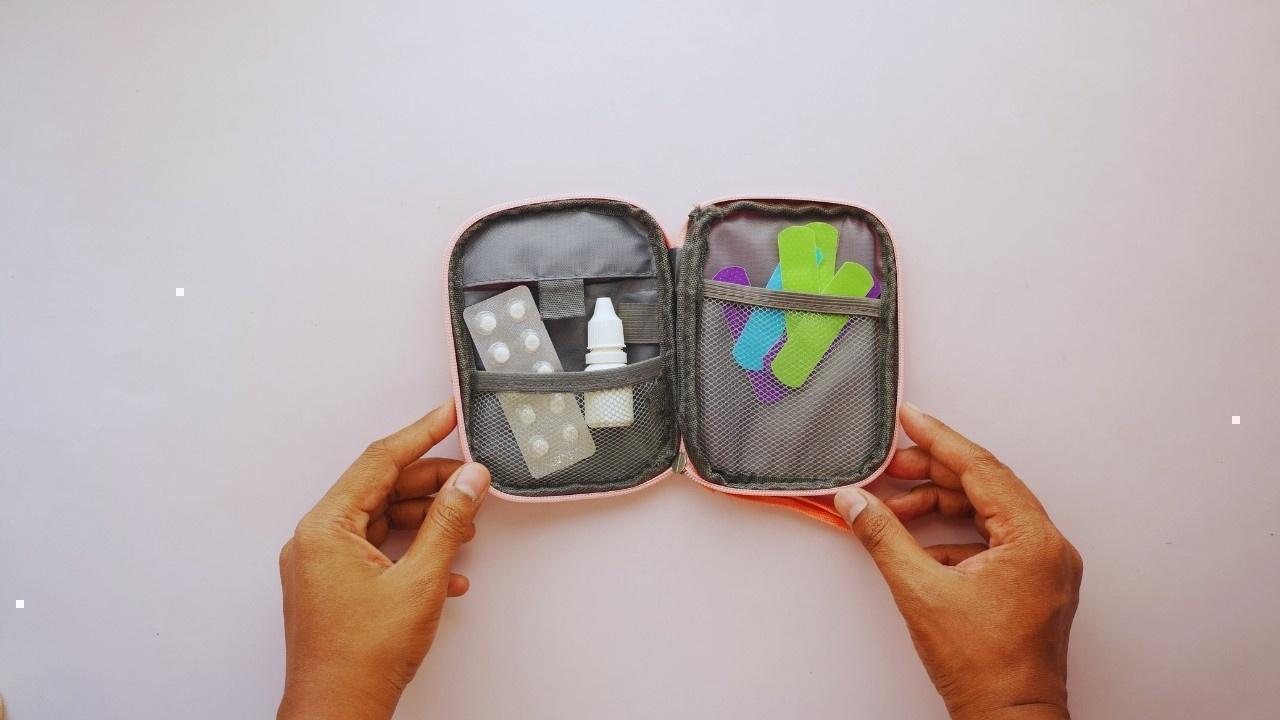 Essential Health Kits for Winter Travel: What You Need