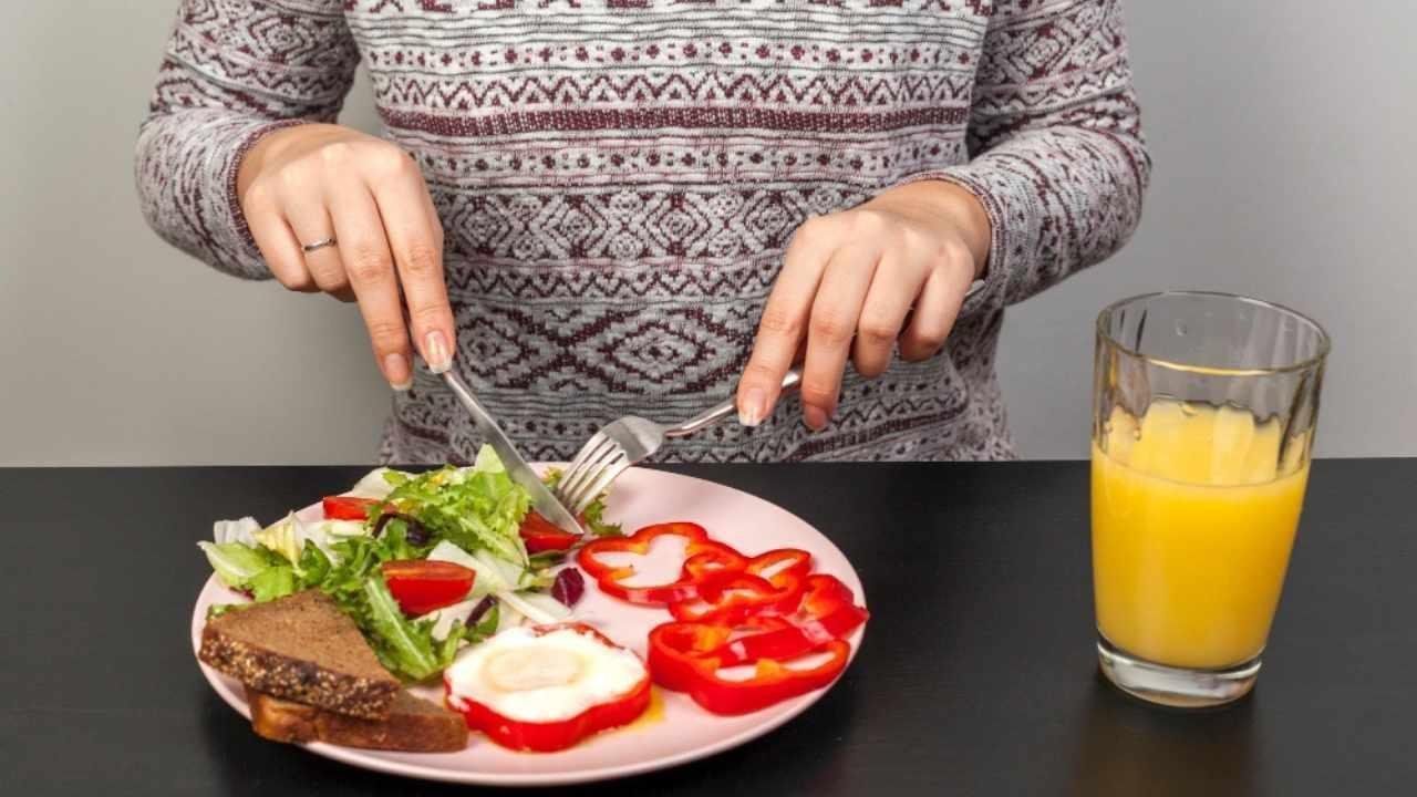 6 Simple Strategies to Avoid Gaining Weight This Winter