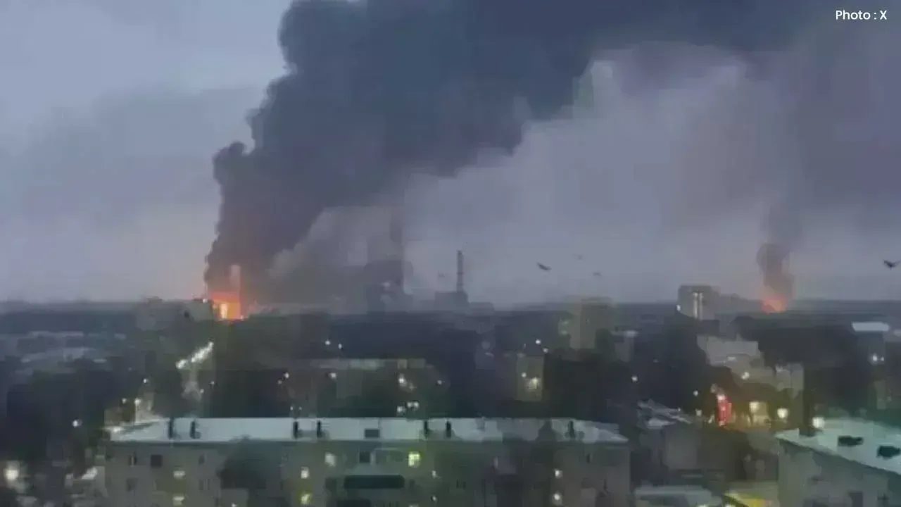 Ukrainian Drone Attack Causes Blaze at Moscow Power Facility