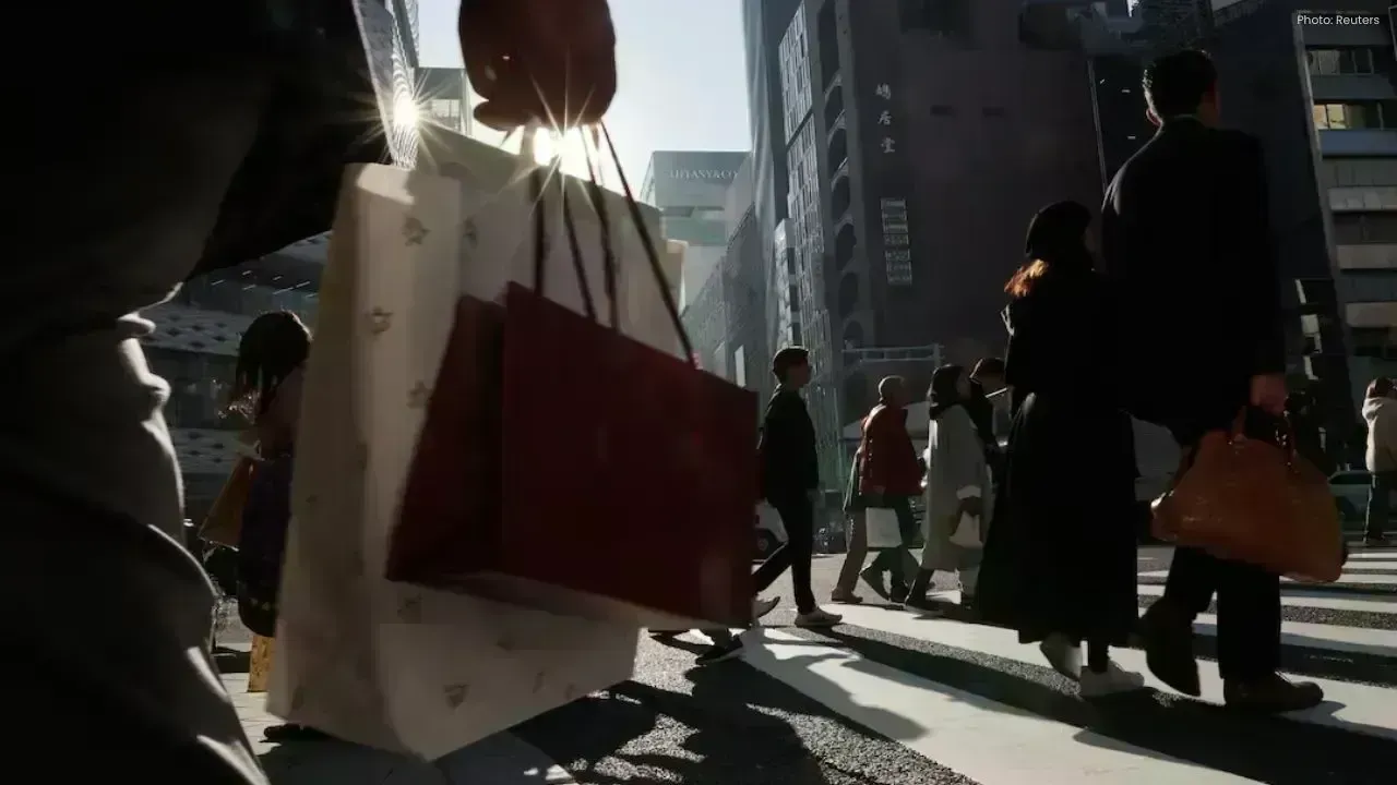 Japan's Wage Negotiations Forecast Notable Pay Increase for 2026