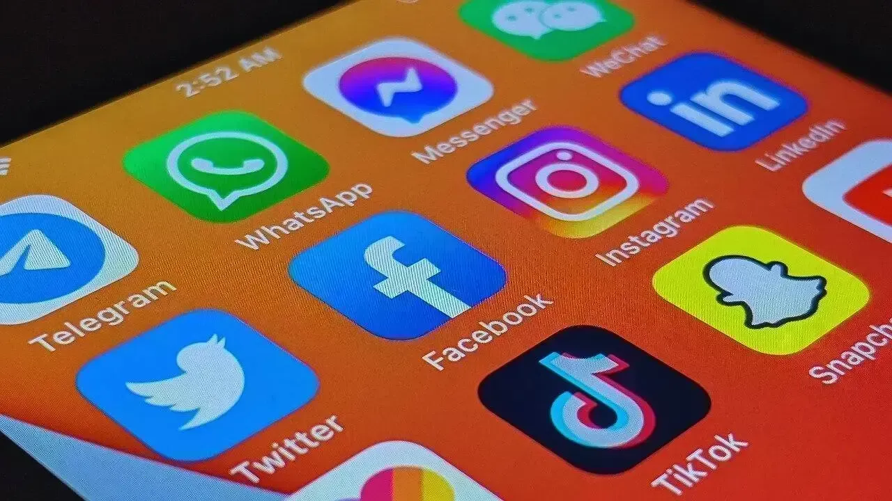 The Digital Shift: Messaging Apps and Family Connections