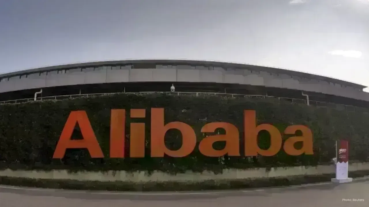 Alibaba Surpasses Revenue Projections in Competitive Delivery Landscape