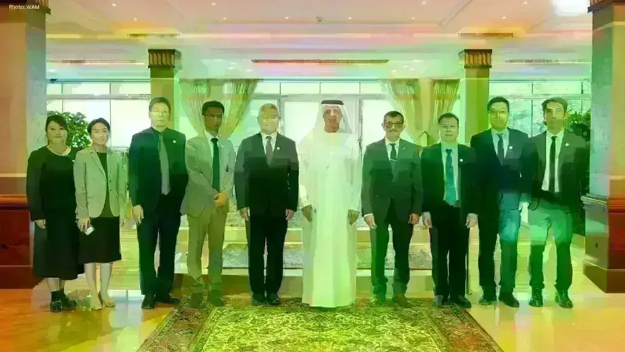 Ras Al Khaimah Leader Hosts Delegation from Guangzhou University