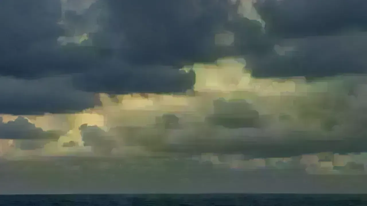 UAE Weather: Cloudy Conditions and Light Rain Expected This Week